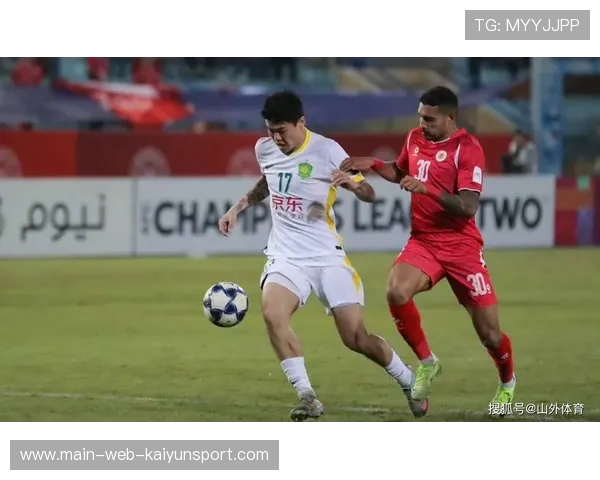 国安队备战加练射门，主帅强调临门一脚精准度